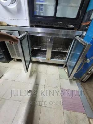 Undercounter Chiller Display