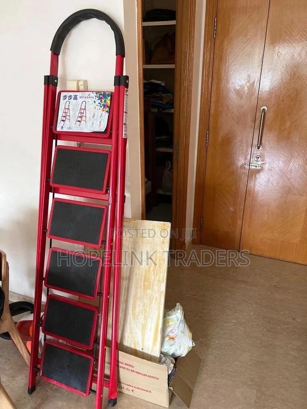 6 Step Steel Ladder - main view