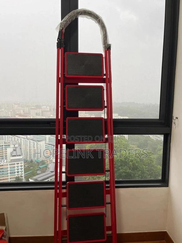6 Steps Aluminum Foldable Ladder - main view