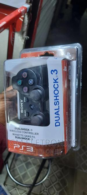 Sony Dual Shock Ps3 Pad Controller. - main view