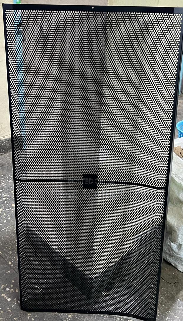 Double Speaker Metallic Mesh / Grill - main view