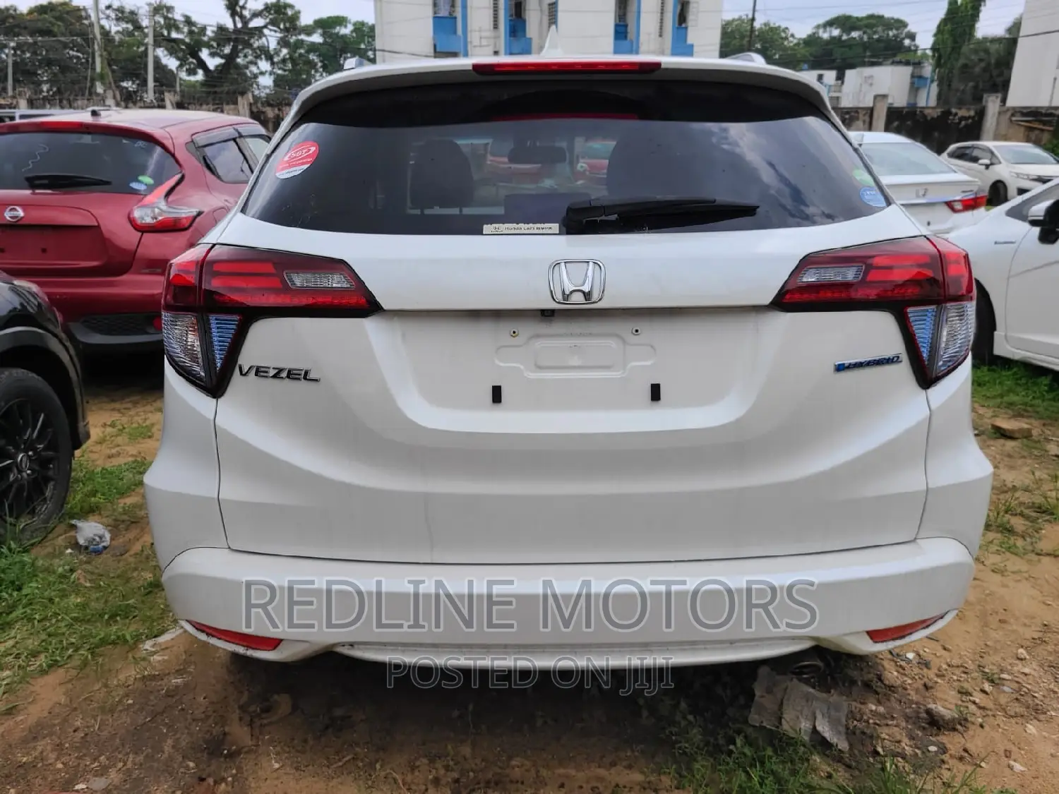 Honda Vezel 1.5 Hybrid 2WD 2016 Pearl