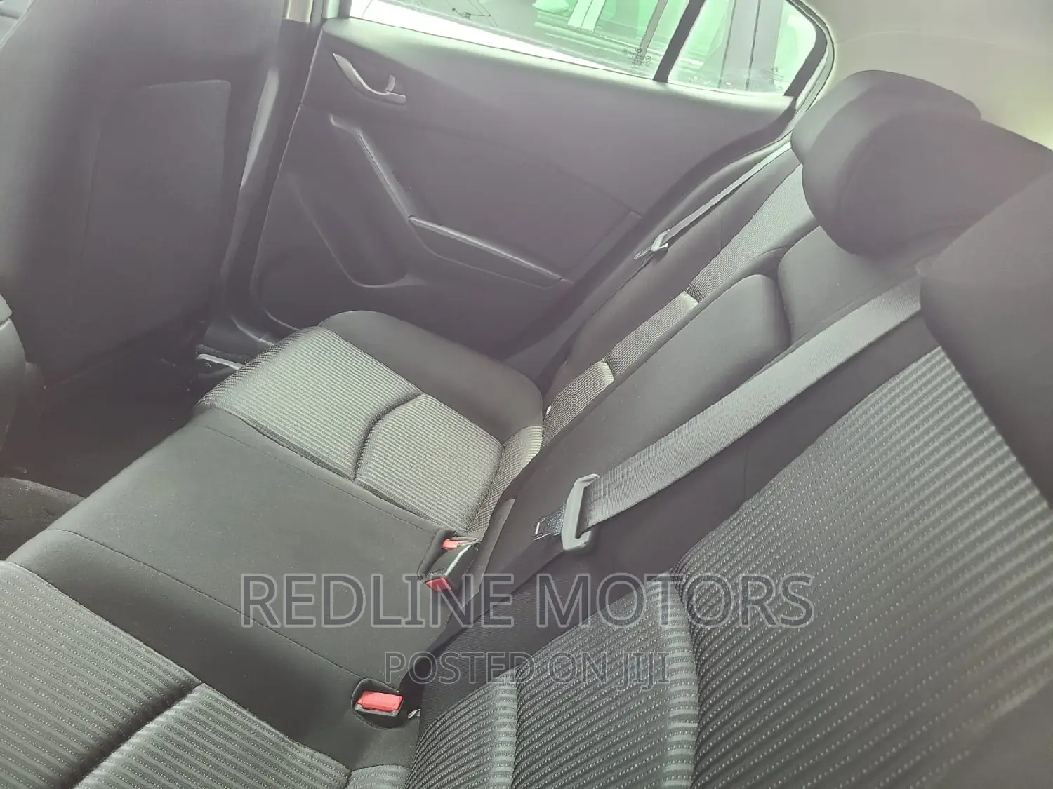 Mazda Axela 2016 Pearl