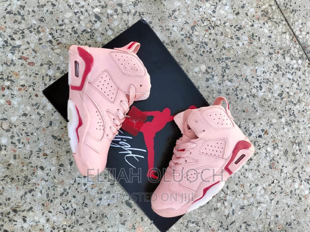 Kids Jordan 6 - thumbnail 3