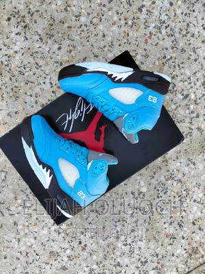 Kids Jordan 6 - thumbnail 2