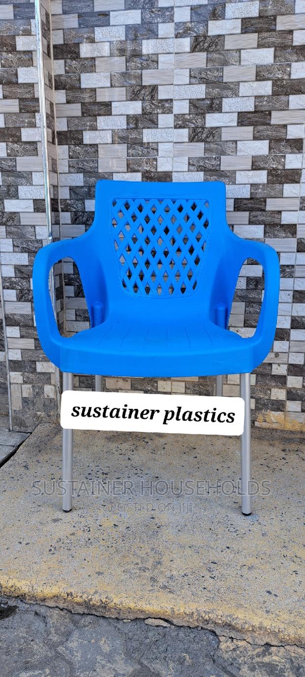 Complast Plastic Chairs With Metal Legs - thumbnail 3