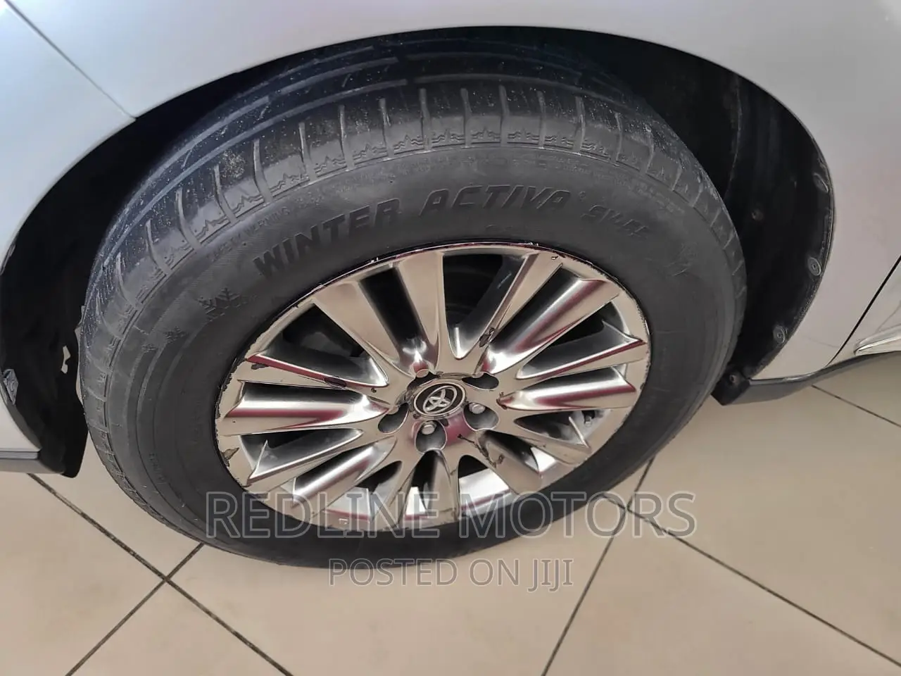 Toyota Harrier 2.0 4WD 2017 Silver