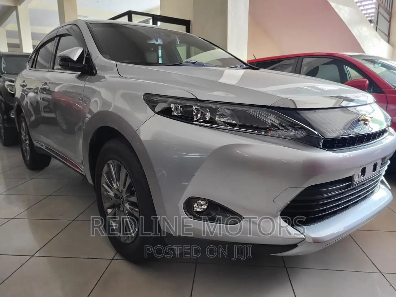 Toyota Harrier 2.0 4WD 2017 Silver