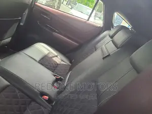 Toyota Harrier 2.5 Hybrid 4WD 2016 Pearl