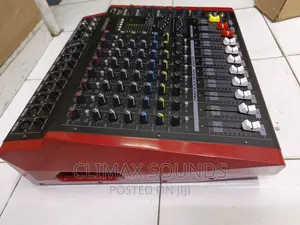 Powered Mixer Max 8 Channel;