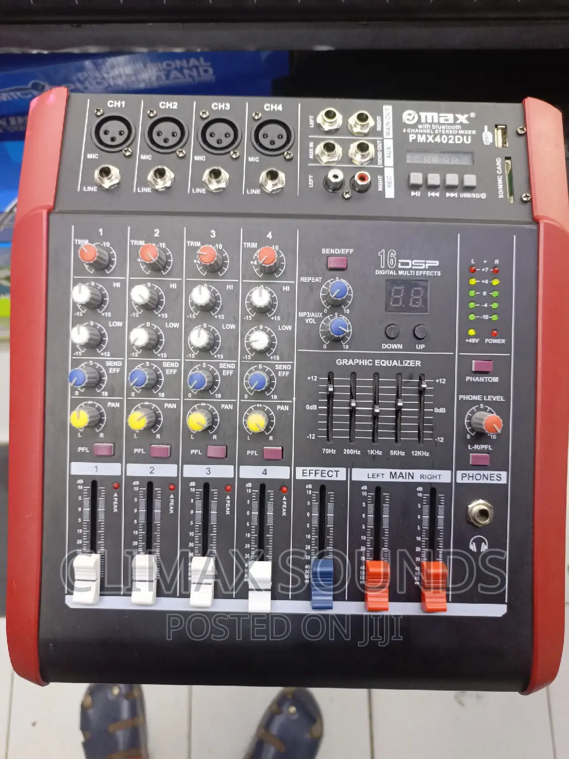 Max 4 Channel Powered Mixers