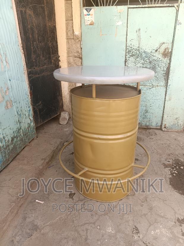 Restaurant Drum Table, Gold.