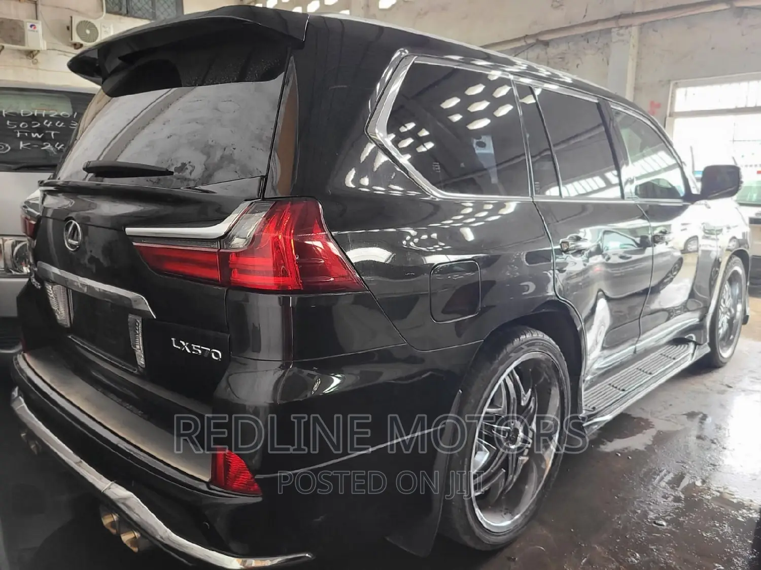 Lexus LX 570 AWD 2016 Black