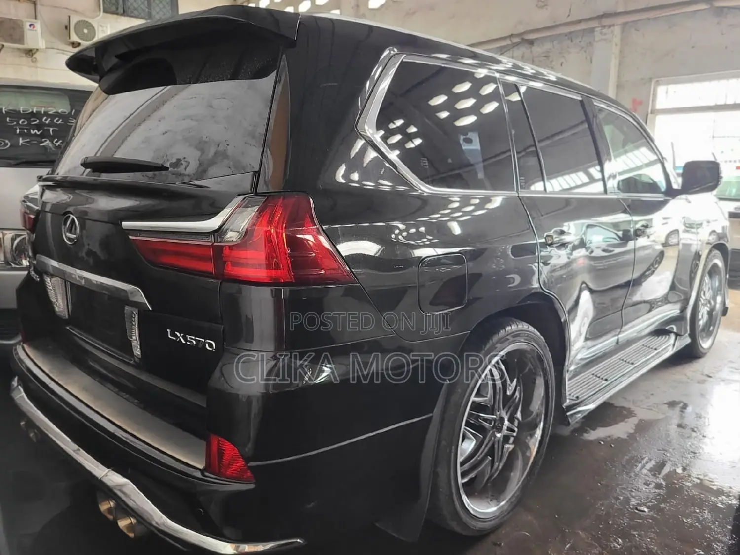 Lexus LX 570 AWD 2016 Black