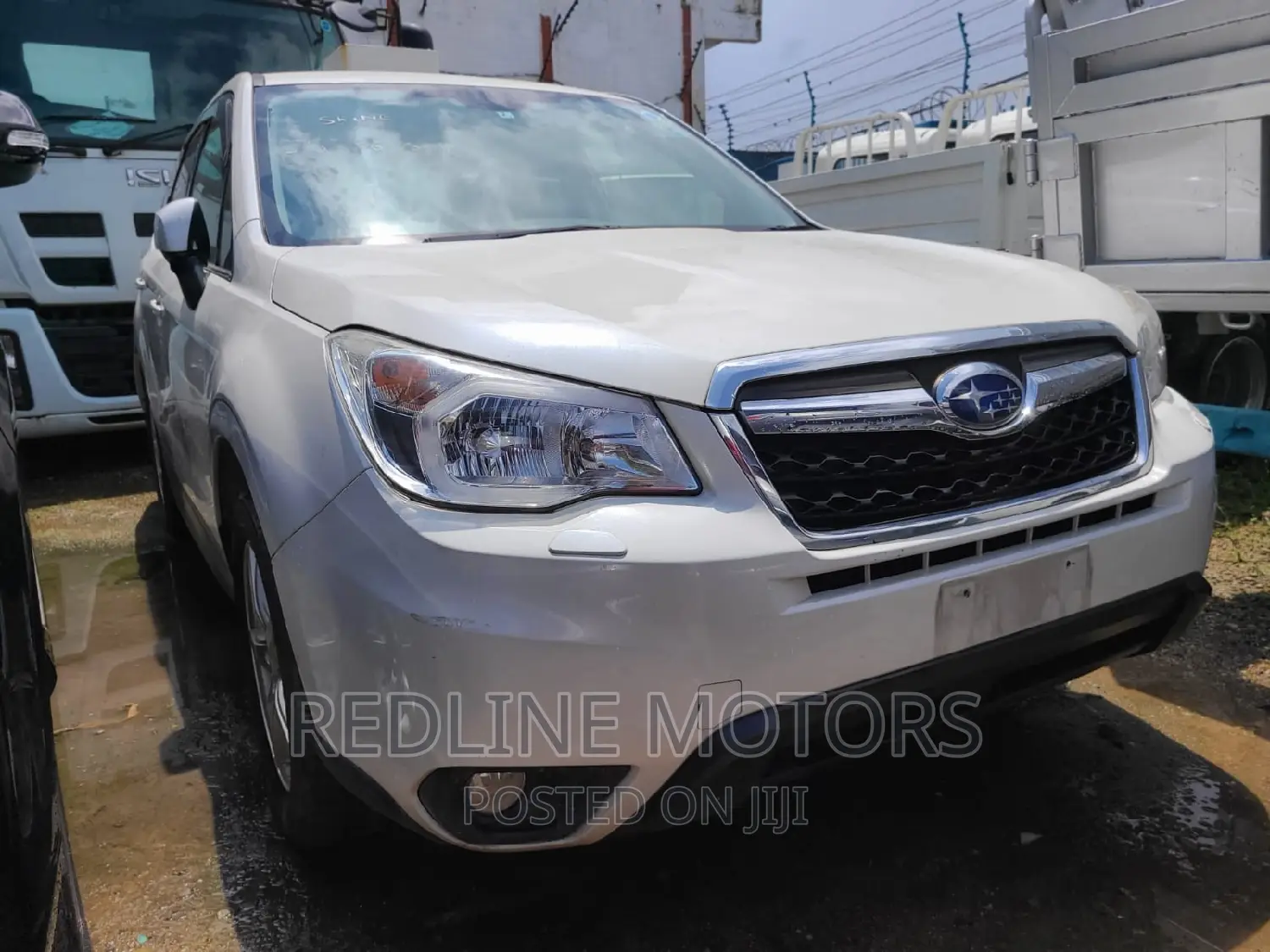 Subaru Forester Premium AWD 2020 White