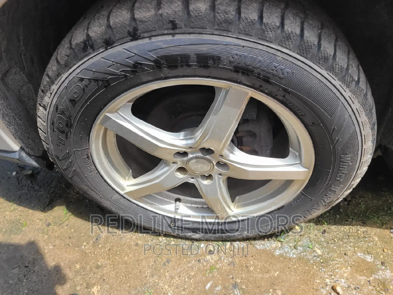 Subaru Forester Premium AWD 2020 White