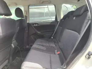 Subaru Forester Premium AWD 2020 White