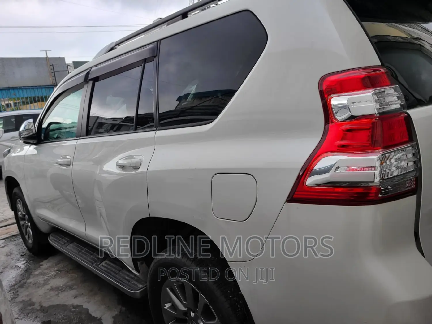 Toyota Land Cruiser Prado 2.7 2017 Pearl