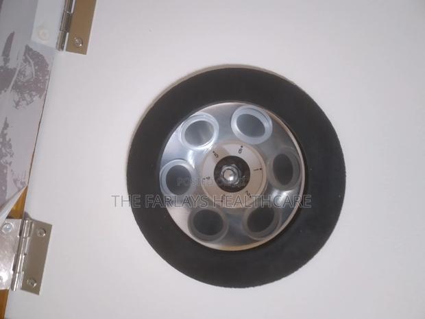 Centrifuge 6 Tubes Box. - thumbnail 2