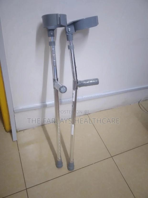 Elbow Crutches / Forearm Crutches. - main view