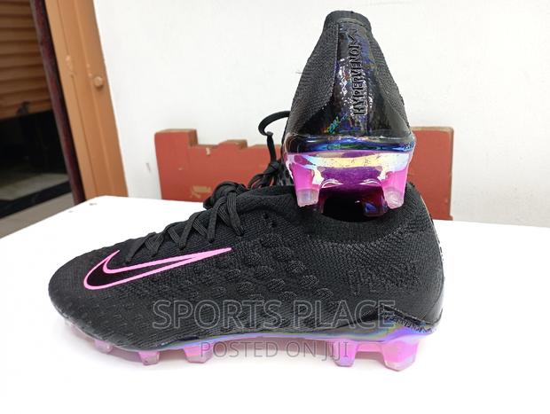Flyknit Phantom Venom Football Boots - thumbnail 3