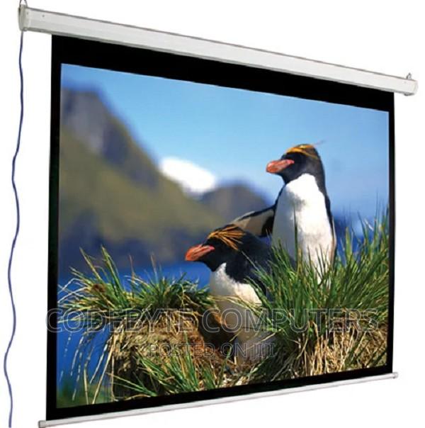 Auto Electric Projector Screen 240 X 240 - main view