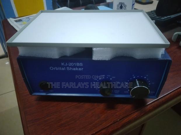 Orbital Shaker / Laboratory Shaker. - main view