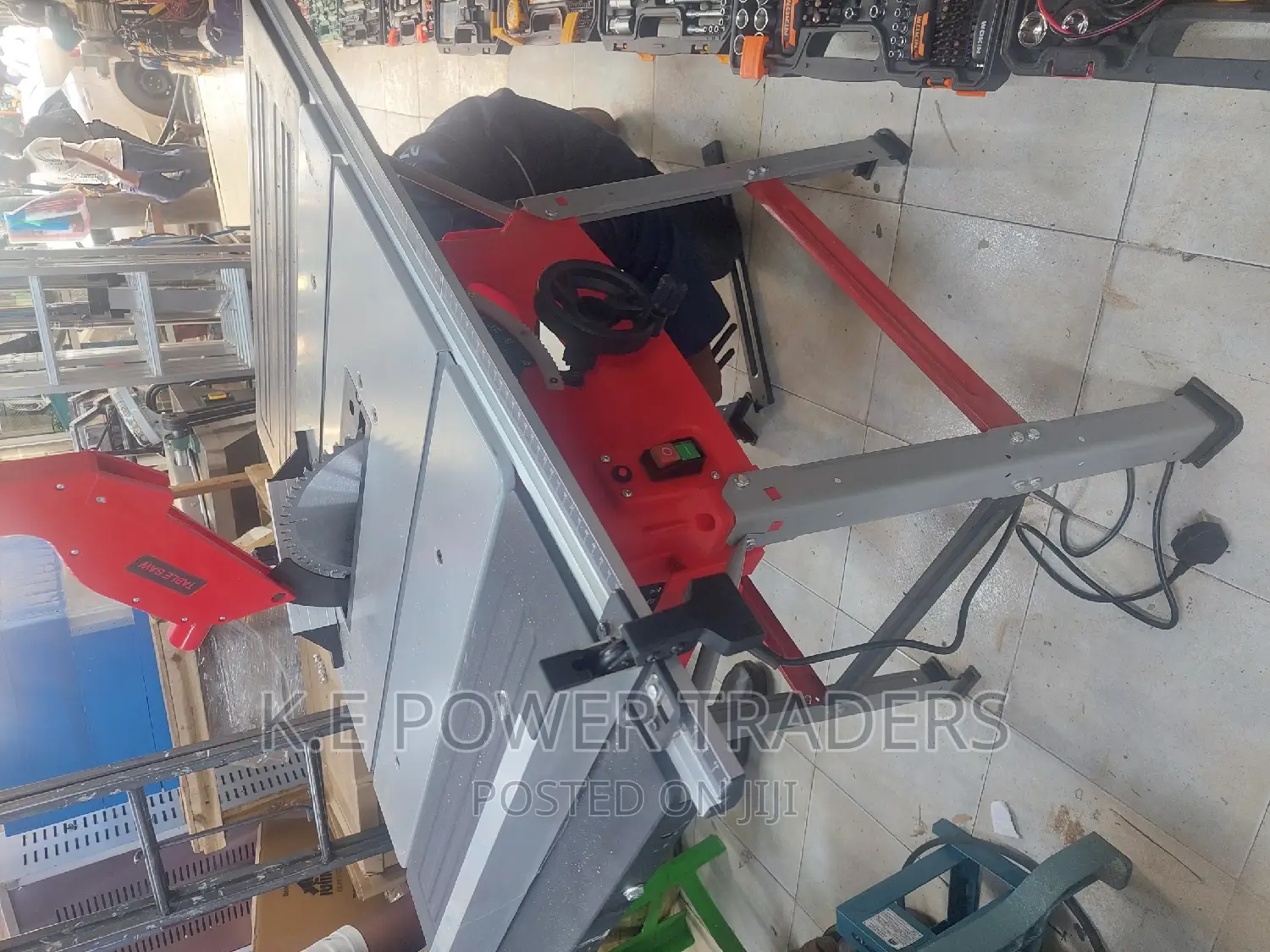 Portable Woodworking Table Saw