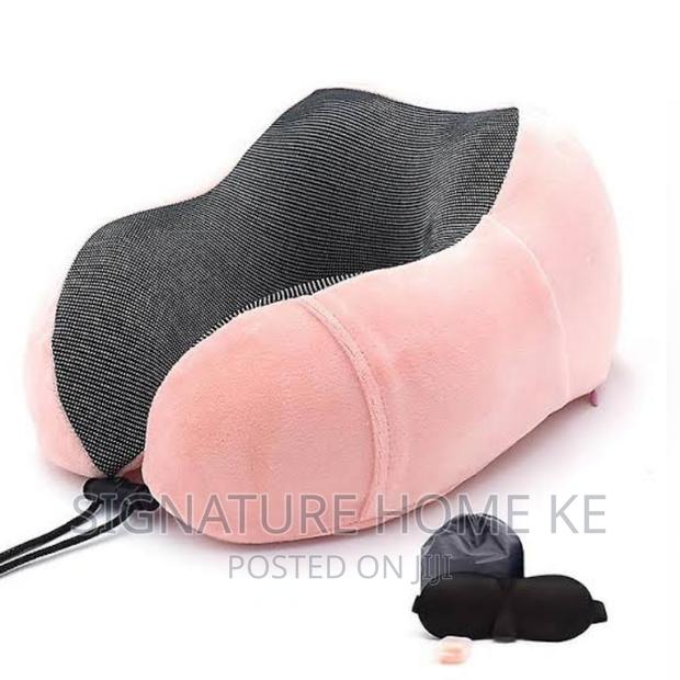 Travel Neck Pillows - thumbnail 2