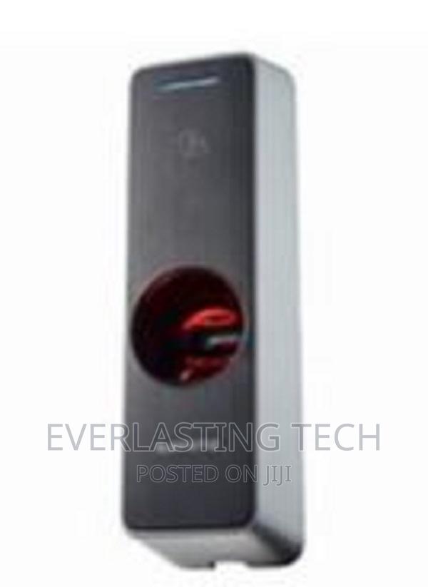 ,BEW2-ODPB Bioentry W2 Reader Fingerprint Dual RFID - main view