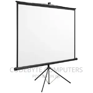 Tripod Projector Screen 240 X 240