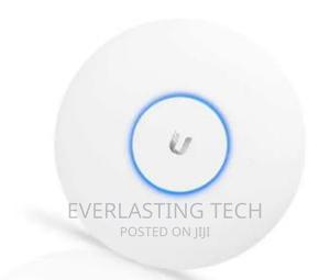 ]Ubiquiti Unifi AP AC Pro Indoor / Outdoor Access - main view