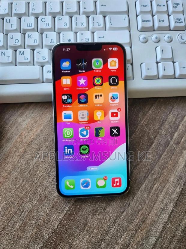 Apple iPhone 13 Pro Max 256 GB White - thumbnail 5