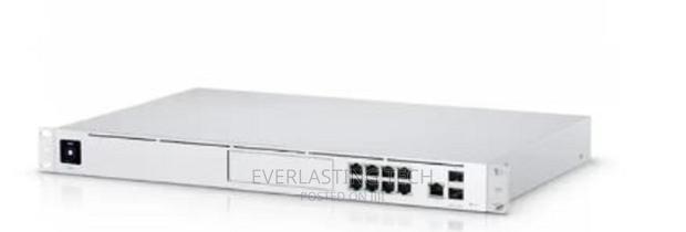 .Ubiquiti Dream Machine Propre-Installed Unifi Network Appli - main view