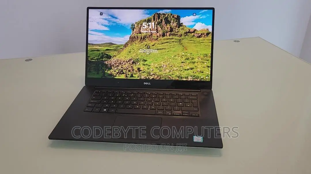 Laptop Dell Precision 5510 32GB Intel Xeon SSD 512GB