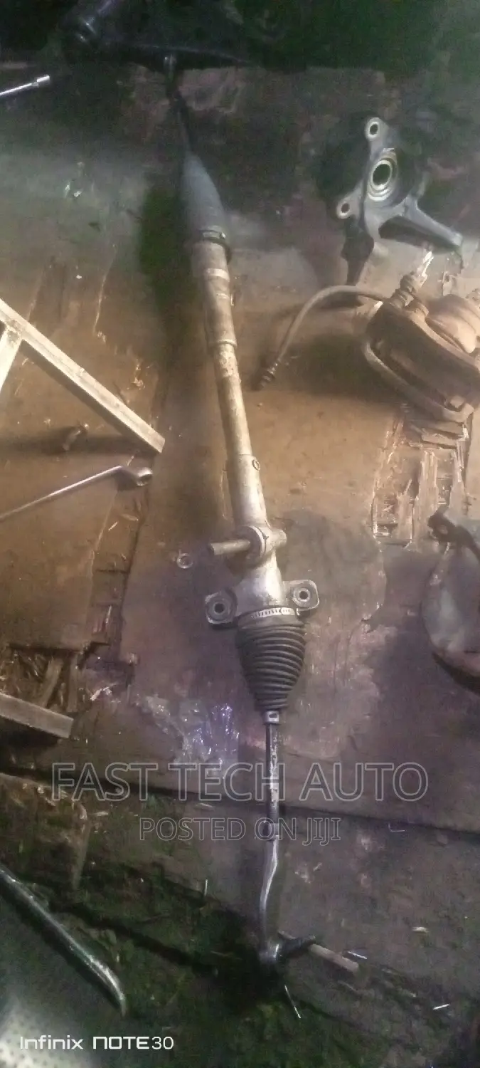 Toyota Passo Steering Rack