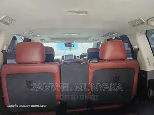 Toyota Land Cruiser 4.5 V8 DLX 2015 Black