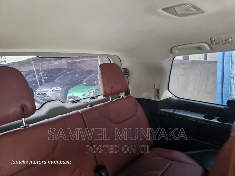 Toyota Land Cruiser 4.5 V8 DLX 2015 Black