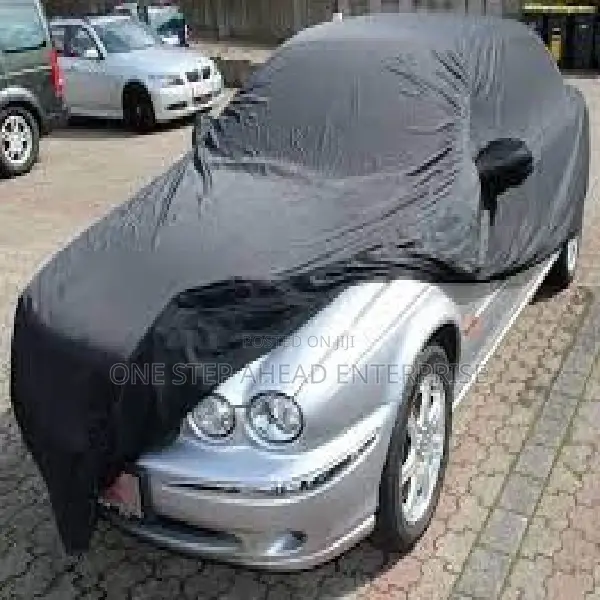 Water/Sun/Dustproof Car Covers Features: -Completely Waterpr