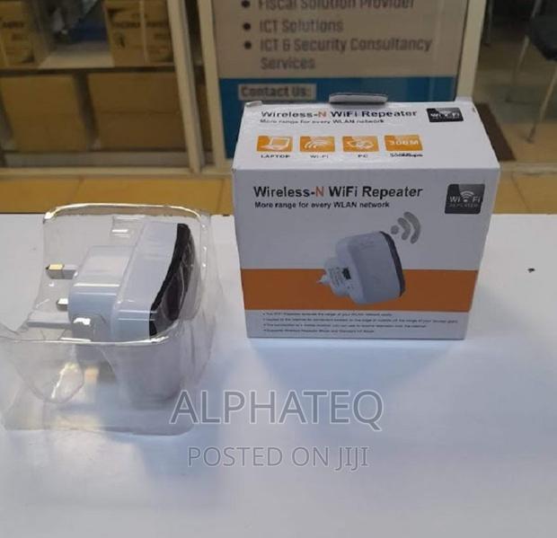 High Quality Wireless-N 300mbps Wifi Repeater