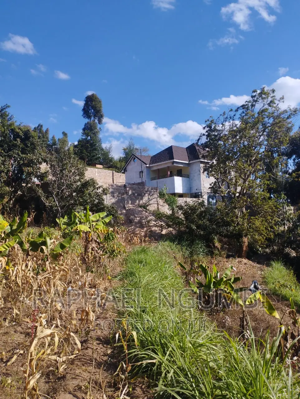 Furnished 5bdrm Maisonette in Mumbuni, Machakos Town for sale