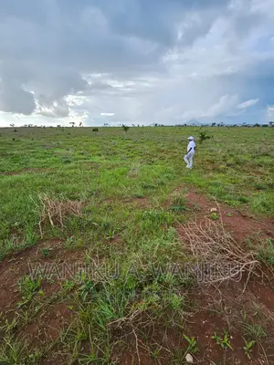 Mashuuru Land for Sale