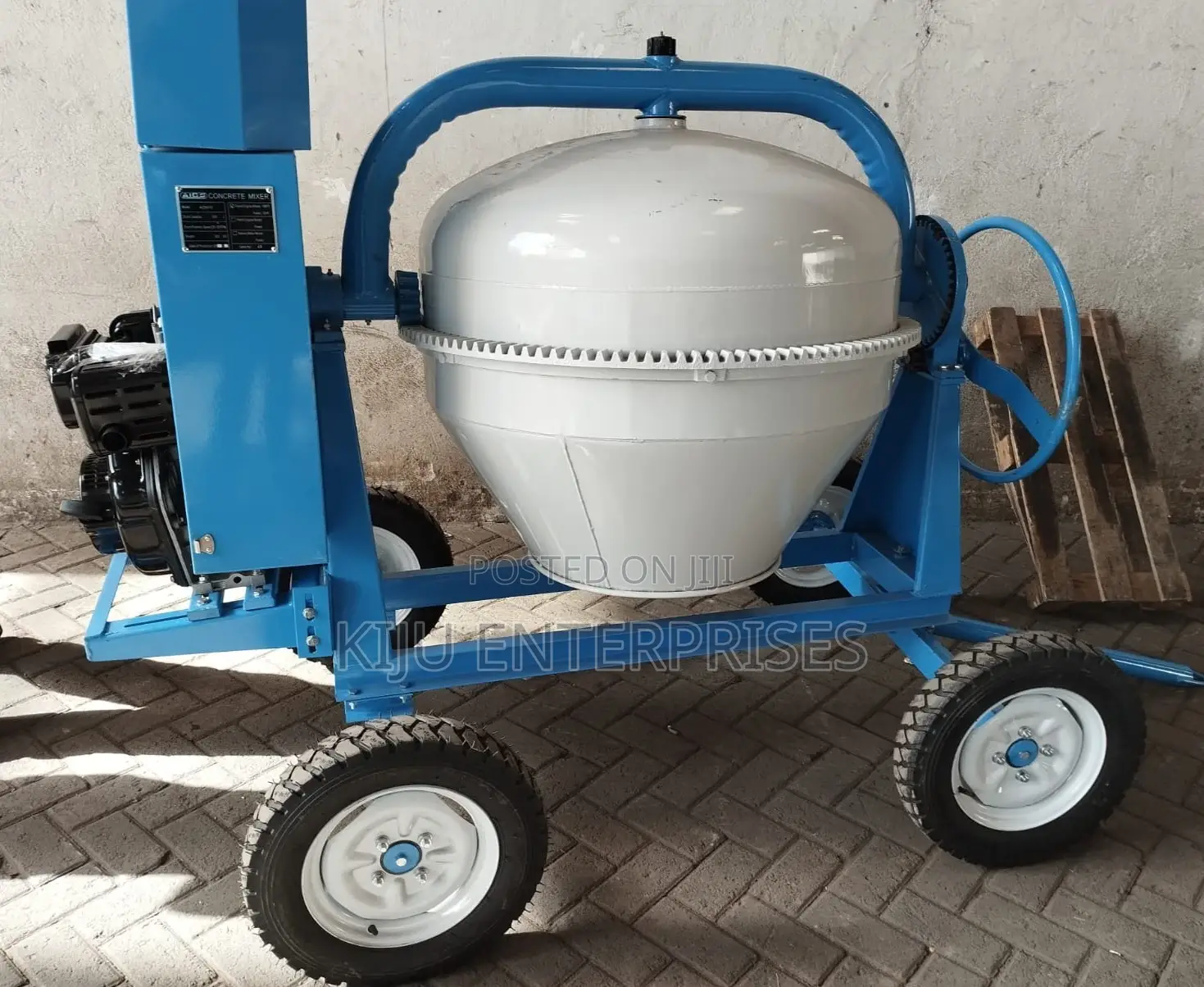 New Concrete Mixer* 400litres Available