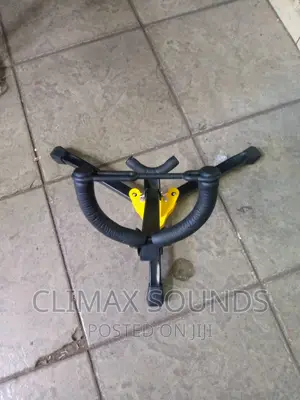 Saxophone Stand
