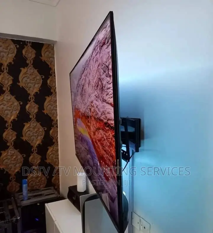 DSTV/ TV Mounting