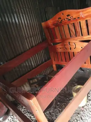Beds Mahogany Beds 5*6feets