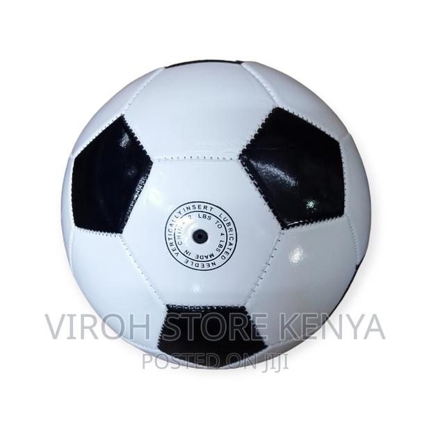 Soccer Ball Size 5 Foot Ball - main view