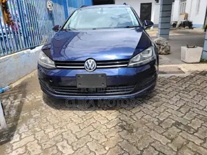Volkswagen Golf TSI 2-Door FWD 2016 Blue