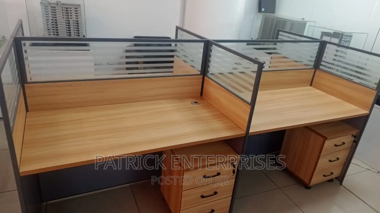 Executive Imported 4 Way Workstation