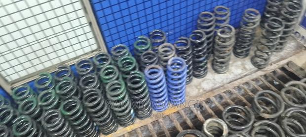Jaguar Heavy Duty Coil Springs for Ground Clearance  - thumbnail 2